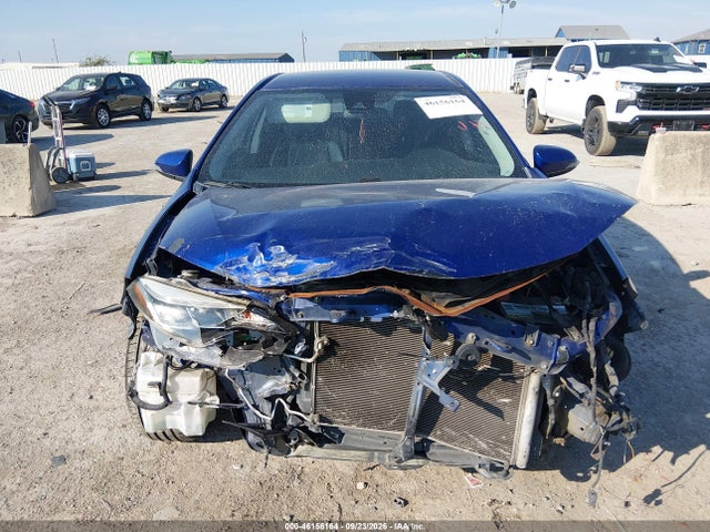 2019 TOYOTA COROLLA SE 13