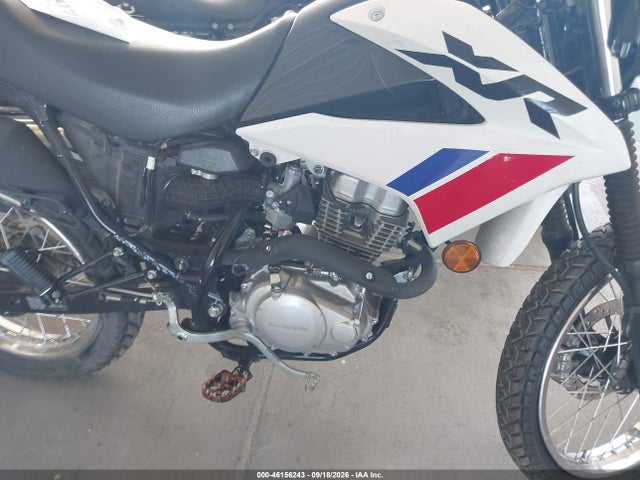2025 HONDA XR150L E 8