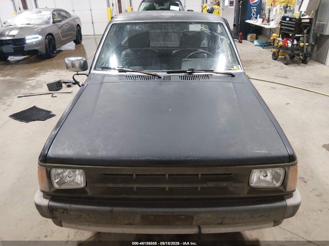 1986 MAZDA B2000 13