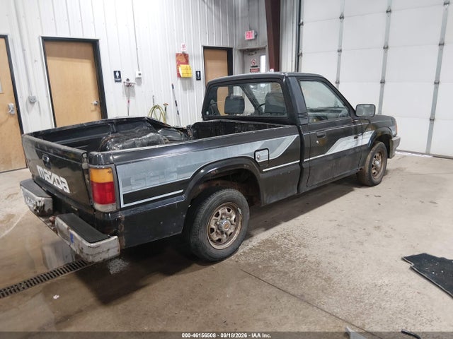 1986 MAZDA B2000 4