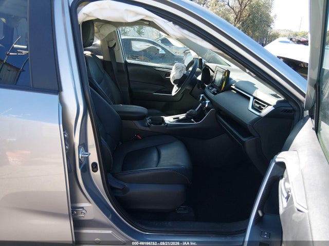 2021 TOYOTA RAV4 XLE PREMIUM 5