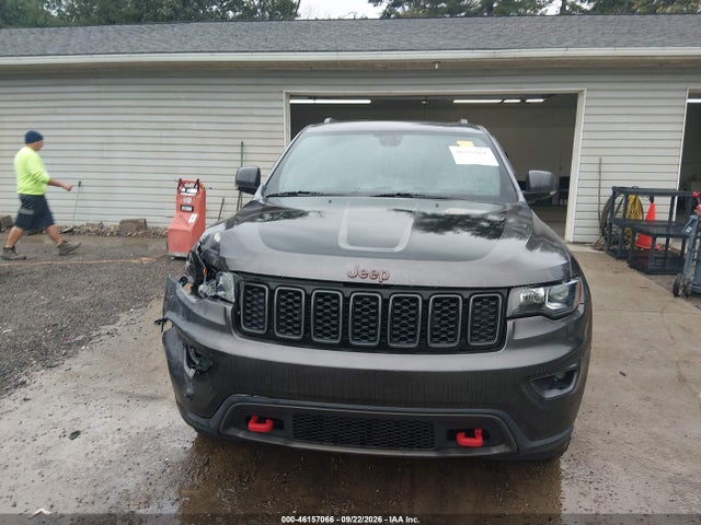 2020 JEEP GRAND CHEROKEE TRAILHAWK 4X4 13