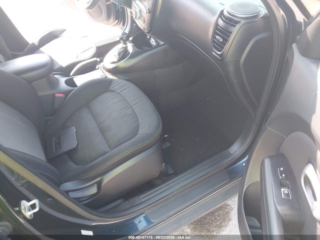 2019 KIA SOUL + 5