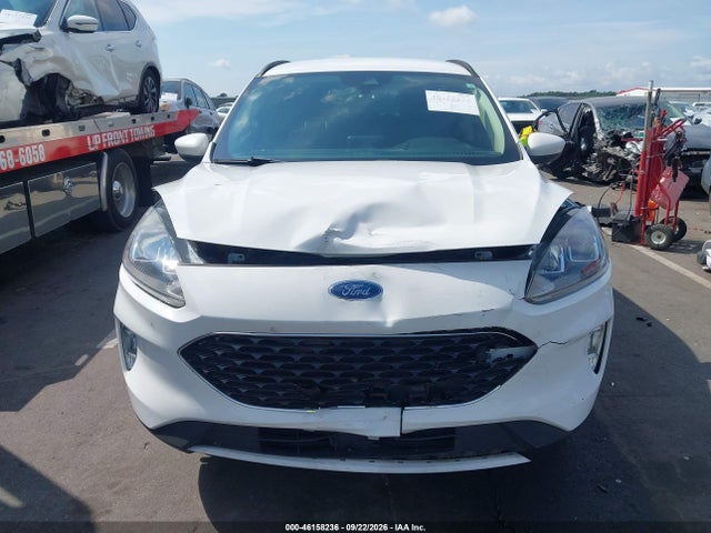 2020 FORD ESCAPE SEL 12