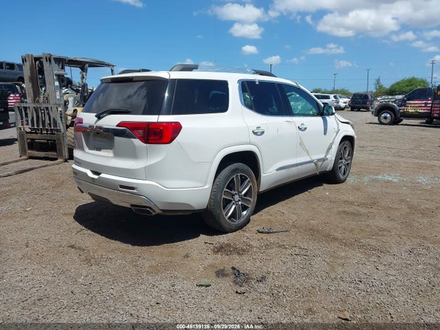 2017 GMC ACADIA DENALI 4