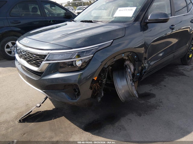 2023 KIA SELTOS S 6