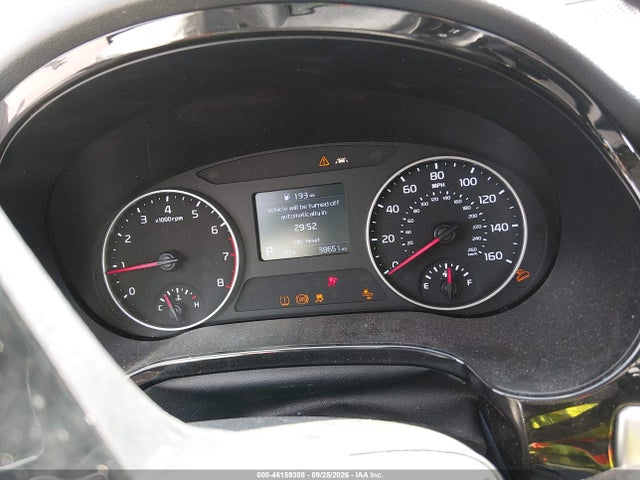 2023 KIA SELTOS S 7