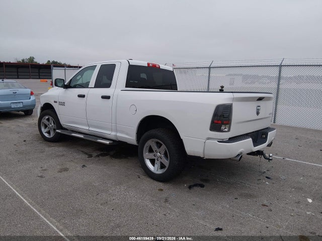 2017 RAM 1500 EXPRESS 4X4 6'4 BOX 3