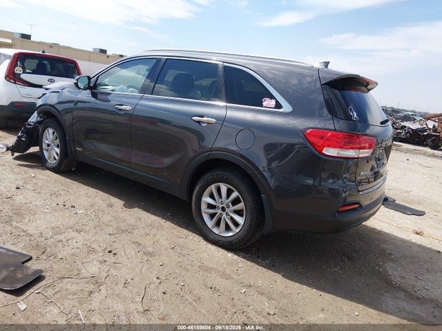 2017 KIA SORENTO 2.4L LX 3