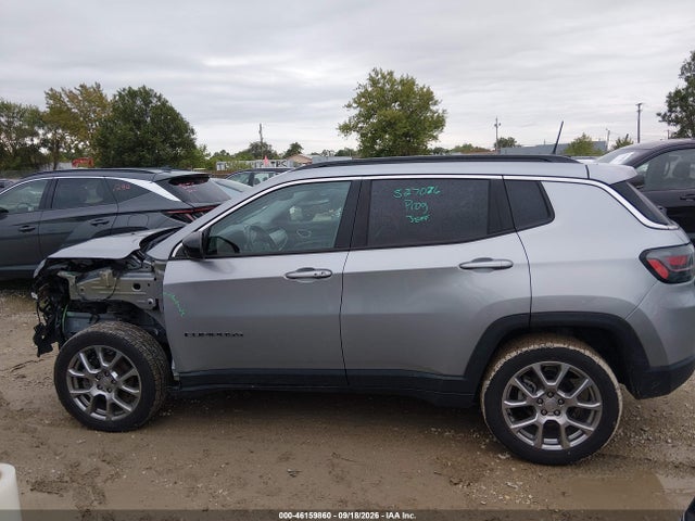 2022 JEEP COMPASS LATITUDE LUX 4X4 14