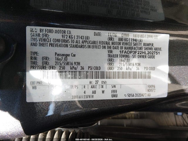 2017 FORD FOCUS SE 9