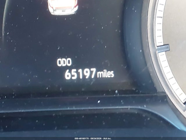 2021 TOYOTA VENZA LIMITED 14