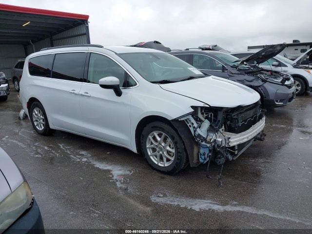 2021 CHRYSLER VOYAGER LXI