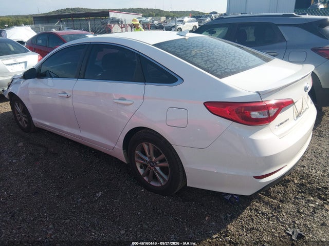 2017 HYUNDAI SONATA SE 3