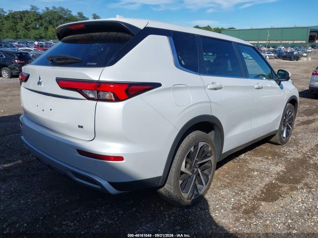 2023 MITSUBISHI OUTLANDER SE 2.5 S-AWC 4