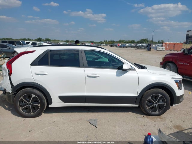 2026 KIA NIRO LX 13