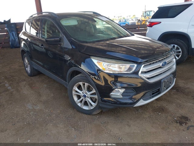 2018 FORD ESCAPE SE