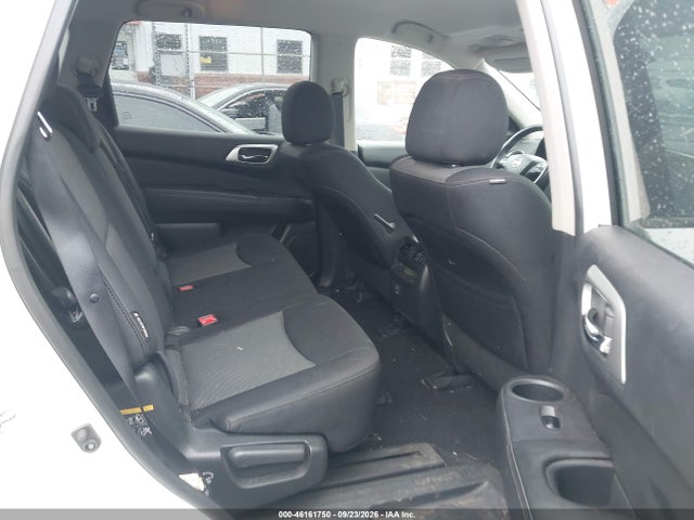 2018 NISSAN PATHFINDER SV 8