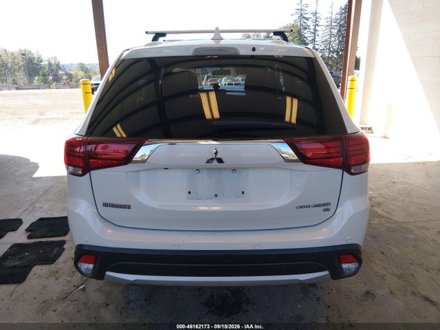 2018 MITSUBISHI OUTLANDER SE 16