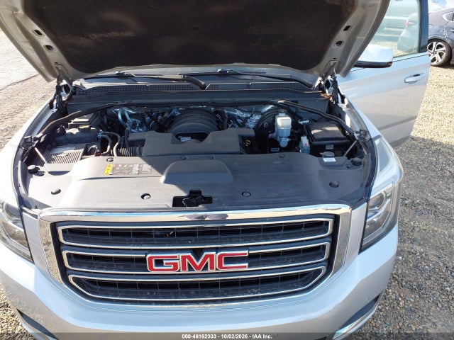 2017 GMC YUKON SLE 10