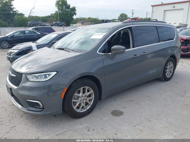 2022 CHRYSLER PACIFICA TOURING L 2