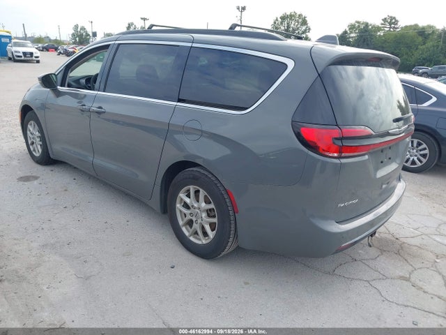 2022 CHRYSLER PACIFICA TOURING L 3