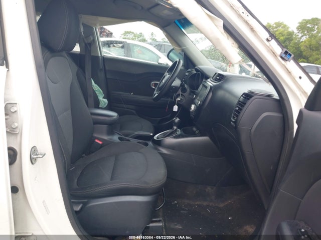 2019 KIA SOUL + 5