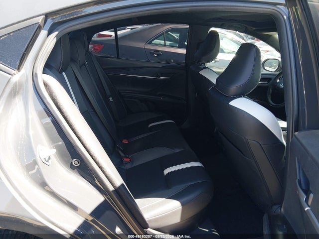 2025 TOYOTA CAMRY SE 8