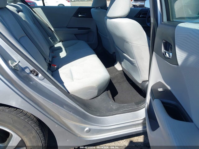2017 HONDA ACCORD LX 8