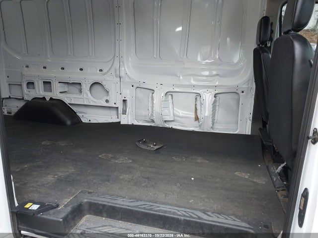 2025 FORD TRANSIT-250 8