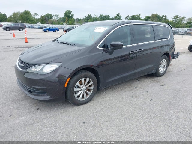 2017 CHRYSLER PACIFICA TOURING 2