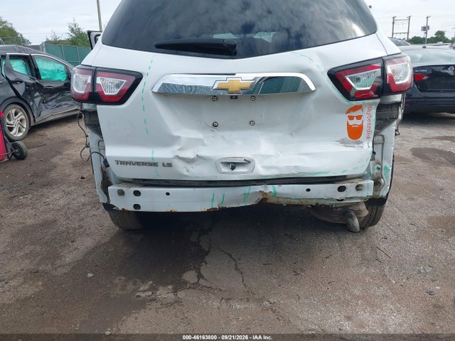2017 CHEVROLET TRAVERSE LS 6