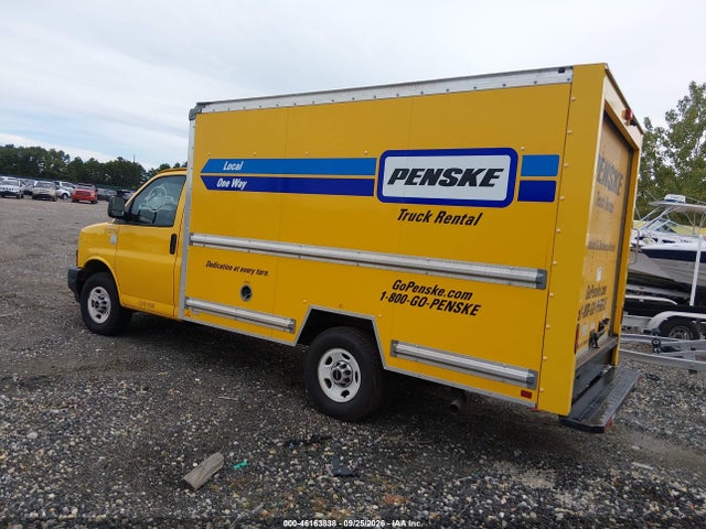 2022 GMC SAVANA CUTAWAY WORK VAN 3