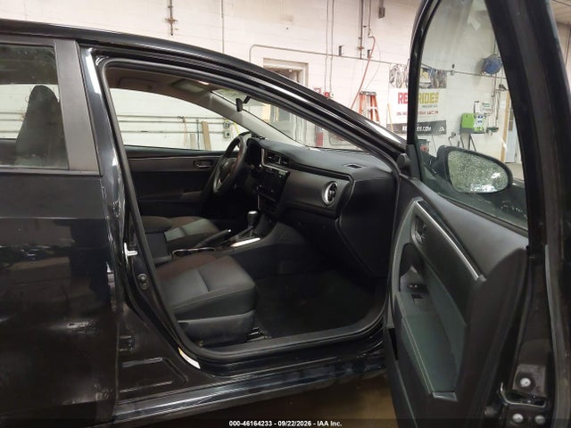 2017 TOYOTA COROLLA LE 5