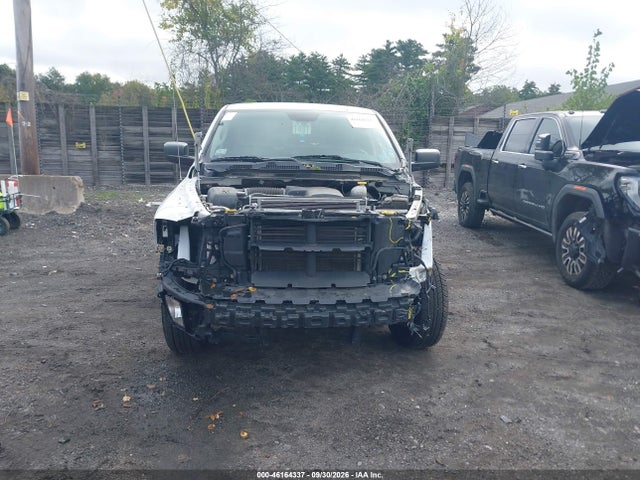 2018 RAM 1500 EXPRESS 4X4 6'4 BOX 6