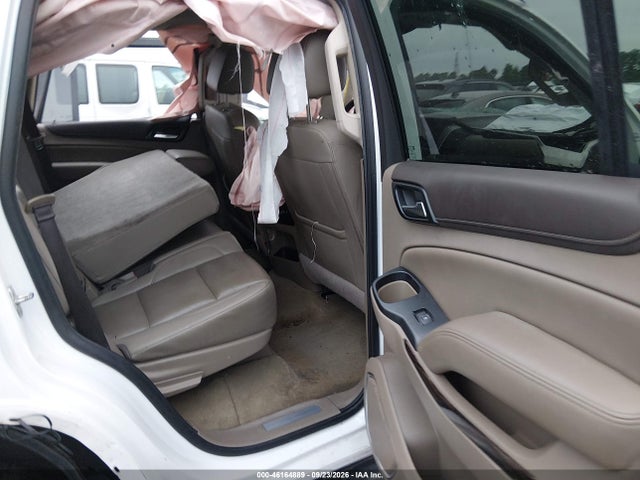 2017 GMC YUKON SLT 8