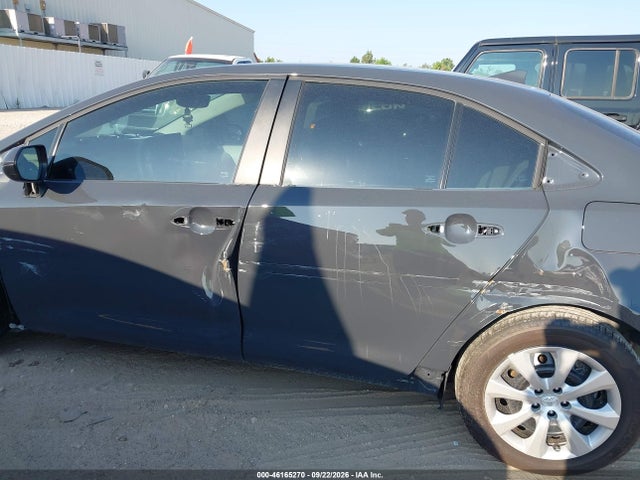 2026 TOYOTA COROLLA LE 6