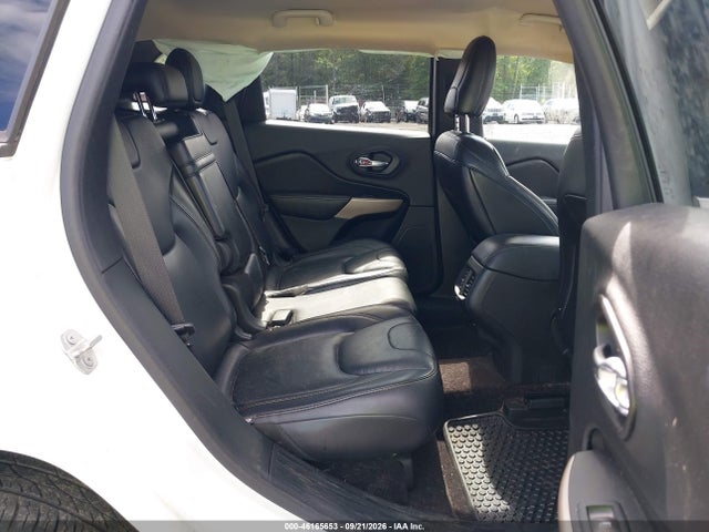 2017 JEEP CHEROKEE LATITUDE 4X4 8