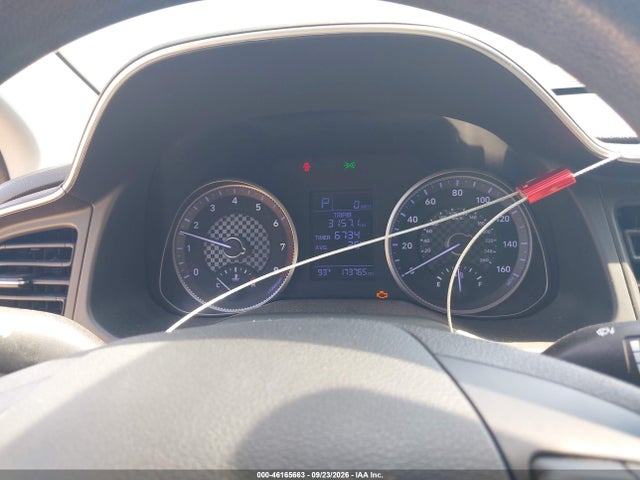 2019 HYUNDAI ELANTRA SE 7