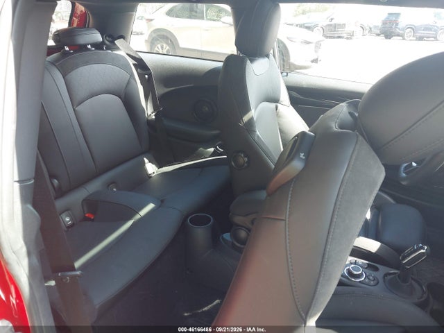 2024 MINI SE HARDTOP COOPER 8