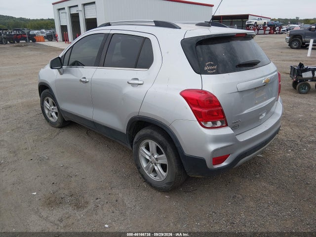 2019 CHEVROLET TRAX LT 3