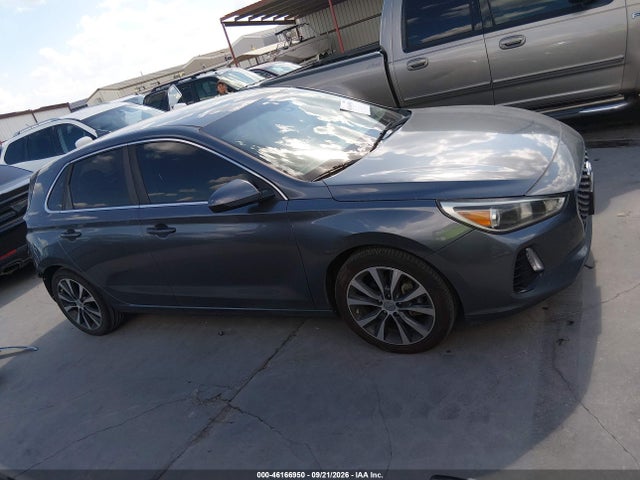 2019 HYUNDAI ELANTRA GT 13