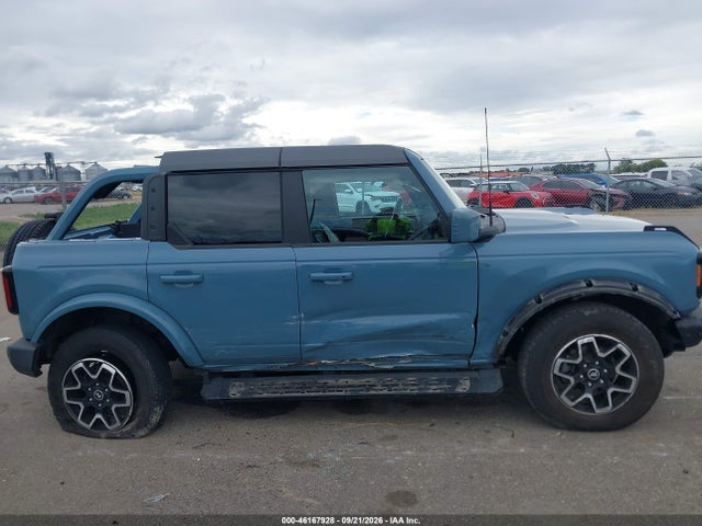 2023 FORD BRONCO OUTER BANKS 14