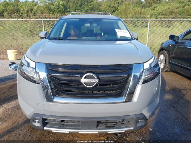 2022 NISSAN PATHFINDER PLATINUM 12