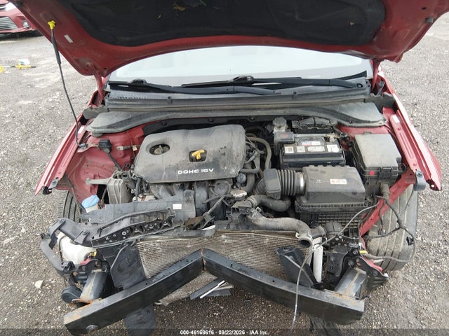 2017 HYUNDAI ELANTRA SE 10