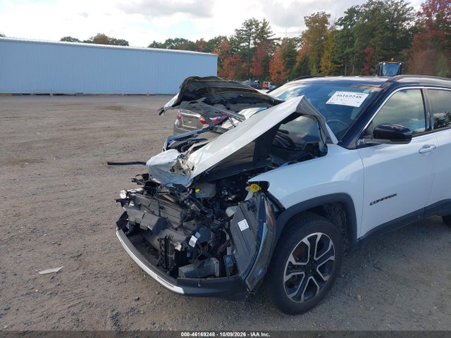 2022 JEEP COMPASS LIMITED 4X4 19