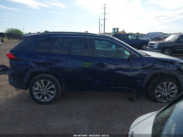 2021 TOYOTA RAV4 XLE PREMIUM 14