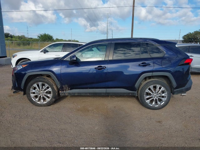 2021 TOYOTA RAV4 XLE PREMIUM 15