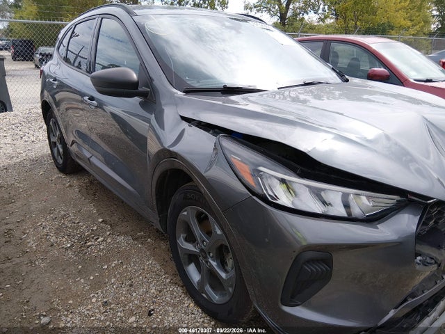 2024 FORD ESCAPE ST-LINE 17