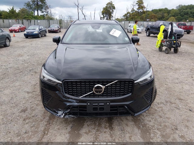 2024 VOLVO XC60 B5 PLUS DARK THEME 12